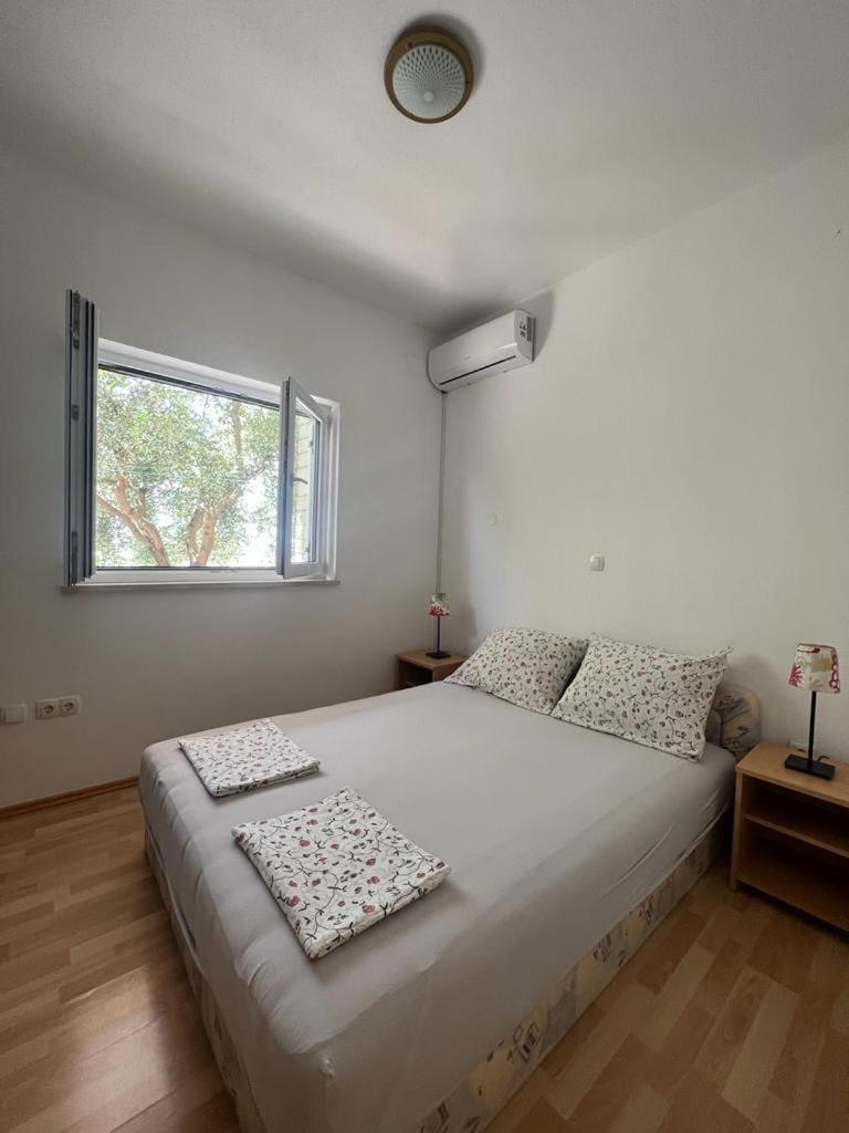Apartments Paulina Trogir Exterior foto